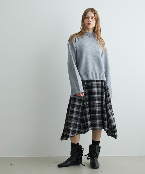 Mirette(ミレット)の「アシンメトリーヘムチェックミディスカート / Asymmetry Hem Check Midi Skirt(スカート・レディース・ブラック/ブラウン・MEDIUM/SMALL)」の13枚目の写真