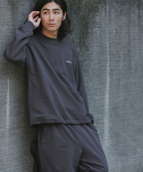 THOUSAND MILE（サウザンドマイル）の「THOUSAND MILE/サウザンドマイル DRAWCORD CREW NECK PULLOVER ラバーロゴ クルーネックスウェット（スウェット・メンズ・ブラック/ライトグレー/チャコール/ネイビー・XS/M/XL/L）」の3枚目の写真