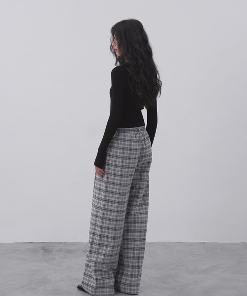 EIGHTHMONTH(エイスマンス)の「リラックスチェックパンツ EM25a086【EIGHTHMONTH】(その他パンツ・レディース・グレー・S/M/L)」の16枚目の写真
