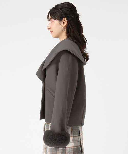 31 Sons de mode(トランテアン ソン ドゥ モード)の「2025秋冬新作 ビッグカラーショートコート(その他アウター・レディース・チャコールグレー/ブルー/グレイッシュベージュ・S/M)」の13枚目の写真