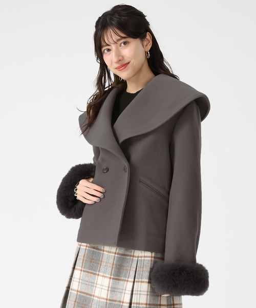 31 Sons de mode(トランテアン ソン ドゥ モード)の「2025秋冬新作 ビッグカラーショートコート(その他アウター・レディース・チャコールグレー/ブルー/グレイッシュベージュ・S/M)」の9枚目の写真