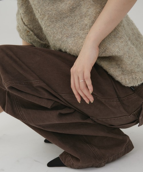 VION(ヴィオン)の「サイドタックワイドパンツ / Side Tuck Wide Pants(チノパンツ・レディース・ブラック/ブラウン・MEDIUM/LARGE)」の17枚目の写真