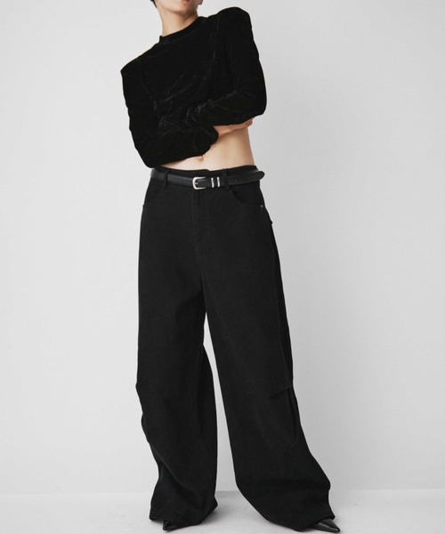 VION(ヴィオン)の「サイドタックワイドパンツ / Side Tuck Wide Pants(チノパンツ・レディース・ブラック/ブラウン・MEDIUM/LARGE)」の3枚目の写真