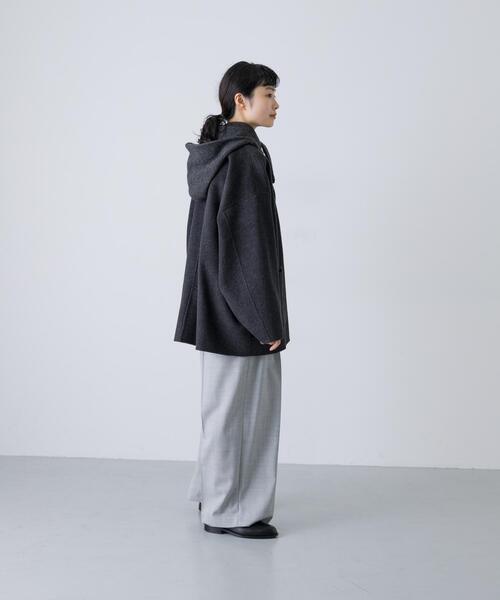 かぐれ（カグレ）の「ヤクウールフードマフラー（マフラー・レディース・モカ/チャコールグレー・FREE）」の12枚目の写真