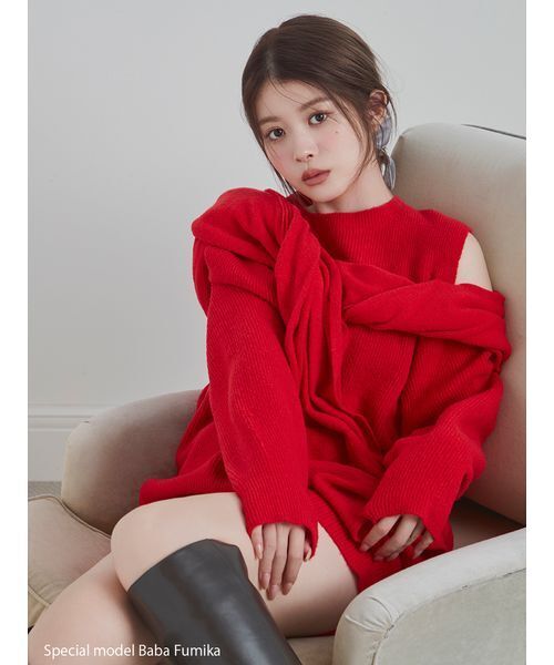 SNIDEL（スナイデル）の「ディフォメーションニットプルオーバー（ニット/セーター・レディース・アイボリー/グレー/レッド・F）」の4枚目の写真