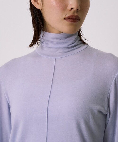 UNITED TOKYO（ユナイテッドトウキョウ）の「Cashmere Silk Turtle Neck Jersey｜ウォッシャブル/保温/レイヤード/オフィスカジュアル/冬服（Tシャツ/カットソー・レディース・アイボリー/ラベンダー/ブラック・FREE）」の7枚目の写真