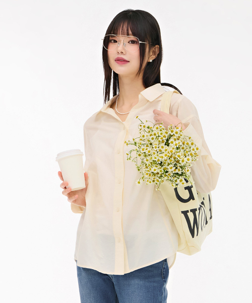 CHASECULT(チェイスカルト)の「女性オープンカラー袖ロールアップシャツ-アイボリー(シャツ/ブラウス・レディース・オートミール・90/85)」の5枚目の写真