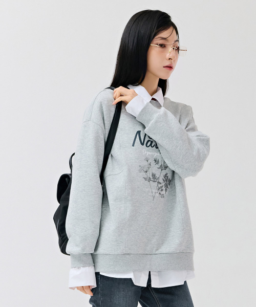 CHASECULT(チェイスカルト)の「レディース フラワーグラフィック スウェットシャツ - グレー(スウェット・レディース・ライトグレー・85/90)」の4枚目の写真