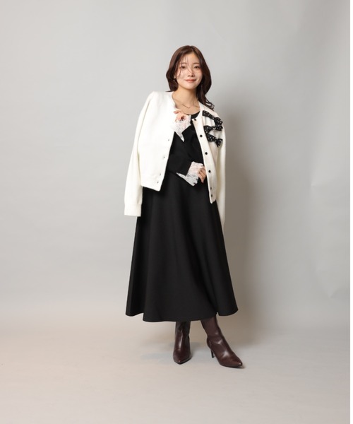 Apuweiser-riche(アプワイザーリッシェ)の「袖レースビスチェ切替ワンピース(ワンピース・レディース・ブラック/グレイッシュベージュ/ブラック系その他・2/1)」の10枚目の写真