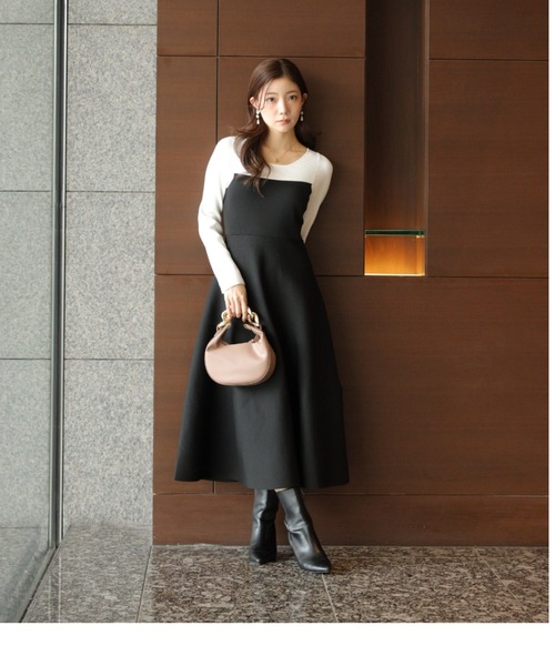 Apuweiser-riche(アプワイザーリッシェ)の「袖レースビスチェ切替ワンピース(ワンピース・レディース・ブラック/グレイッシュベージュ/ブラック系その他・2/1)」の17枚目の写真