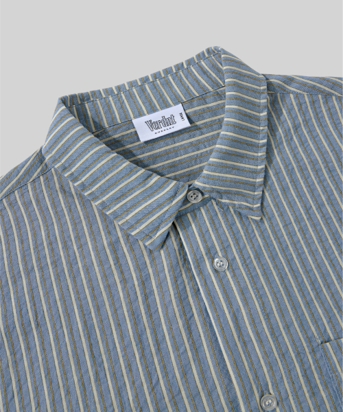 Verdnt（バーダント）の「マルチストライプバックロゴシャツ[ブルー]（シャツ/ブラウス・レディース・その他・SMALL/MEDIUM/LARGE）」の7枚目の写真
