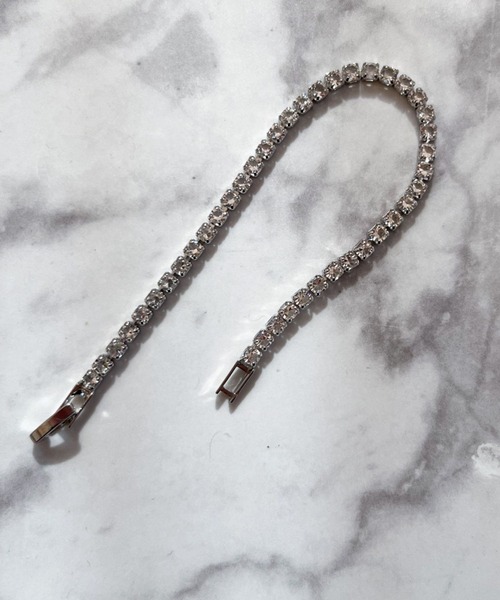 yu-ka（ユーカ）の「YU-KA:ラインストーンブレスレット line stone bracelet（ブレスレット・レディース・ゴールド/シルバー/マルチ・FREE）」の6枚目の写真