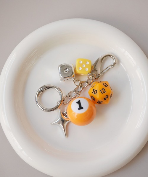 Sowel.(ソエル)の「【 Sowel. / ソエル 】 ダイス ビリヤードボール モチーフ キーホルダー(キーホルダー・レディース・イエロー/クリア/ブラック/グリーン/レッド・FREE)」の14枚目の写真