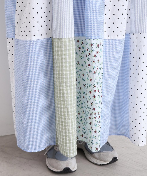 l'atelier du savon（アトリエドサボン）の「little garden パッチワークキャミワンピース（ワンピース・レディース・サックスブルー/ブラック・FREE）」の5枚目の写真