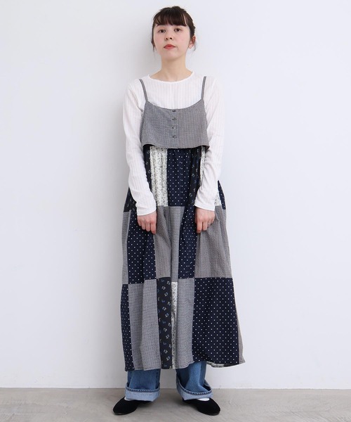 l'atelier du savon（アトリエドサボン）の「little garden パッチワークキャミワンピース（ワンピース・レディース・サックスブルー/ブラック・FREE）」の17枚目の写真
