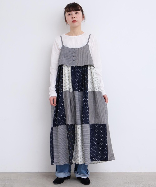 l'atelier du savon（アトリエドサボン）の「little garden パッチワークキャミワンピース（ワンピース・レディース・サックスブルー/ブラック・FREE）」の21枚目の写真