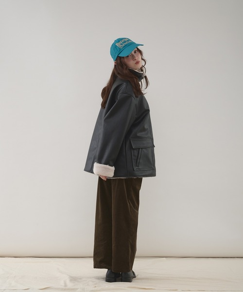MUHET(ミュエータ)の「reversible synthetic leather & boa jacket / リバーシブル合皮ブルゾン(ブルゾン・レディース・ブラウン/ブラック・SMALL/MEDIUM/LARGE)」の19枚目の写真
