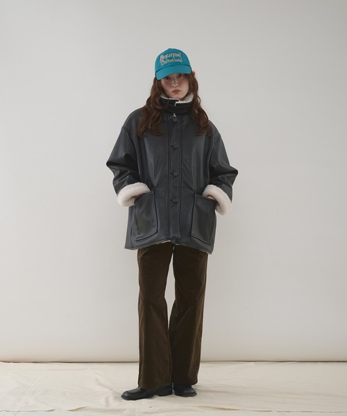 MUHET(ミュエータ)の「reversible synthetic leather & boa jacket / リバーシブル合皮ブルゾン(ブルゾン・レディース・ブラウン/ブラック・SMALL/MEDIUM/LARGE)」の17枚目の写真