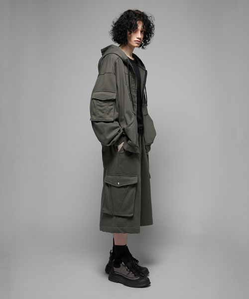 HEDER HELEN(ヘダーヘレン)の「Damage cargo bermuda PT charcoal(その他パンツ・レディース・その他・SMALL/MEDIUM)」の2枚目の写真