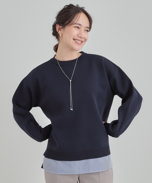 SHOO・LA・RUE（シューラルー）の「【洗濯機可/S-LL】さらに軽くなった スポンディッシュ裾フェイクトップス（ニット/セーター・レディース・ネイビー/イエロー/ピンク系/サックスブルー/パープル系4・01/04/02/03）」の7枚目の写真