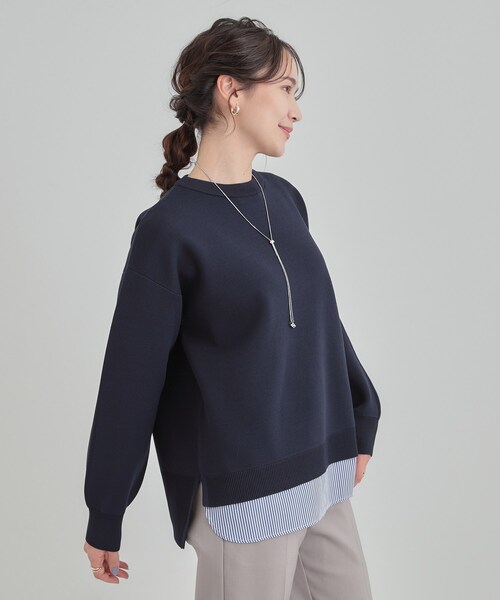 SHOO・LA・RUE（シューラルー）の「【洗濯機可/S-LL】さらに軽くなった スポンディッシュ裾フェイクトップス（ニット/セーター・レディース・ネイビー/イエロー/ピンク系/サックスブルー/パープル系4・01/04/02/03）」の8枚目の写真