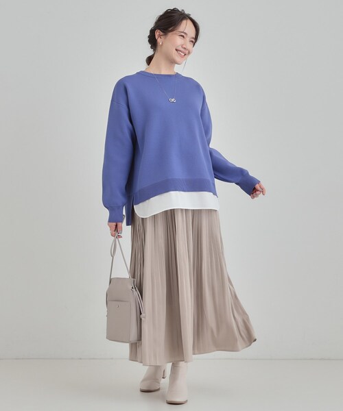 SHOO・LA・RUE（シューラルー）の「【洗濯機可/S-LL】さらに軽くなった スポンディッシュ裾フェイクトップス（ニット/セーター・レディース・ネイビー/イエロー/ピンク系/サックスブルー/パープル系4・01/04/02/03）」の13枚目の写真