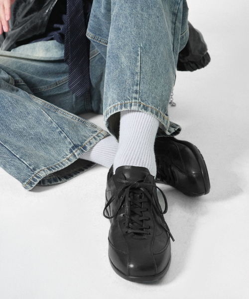 WETHEROAD(ウィーザロード)の「WTRD3115 Lage Holes Leather Racing Sneakers Washing Black(スニーカー・メンズ・その他・25cm/26cm/27cm/28cm/29cm)」の2枚目の写真