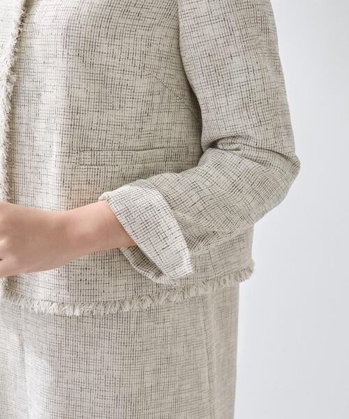 INDIVI（インディヴィ）の「【軽量／セレモニー／SETUP可能】ストレッチツイードジャケット（ノーカラージャケット・レディース・ホワイト系4/ベージュ系その他7/ネイビー系3・40/38/36/15 /13/05/19/12）」の12枚目の写真