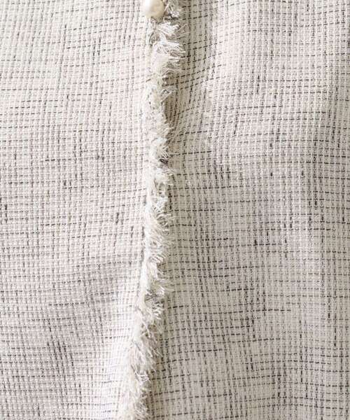 INDIVI（インディヴィ）の「【軽量／セレモニー／SETUP可能】ストレッチツイードジャケット（ノーカラージャケット・レディース・ホワイト系4/ベージュ系その他7/ネイビー系3・40/38/36/15 /13/05/19/12）」の5枚目の写真