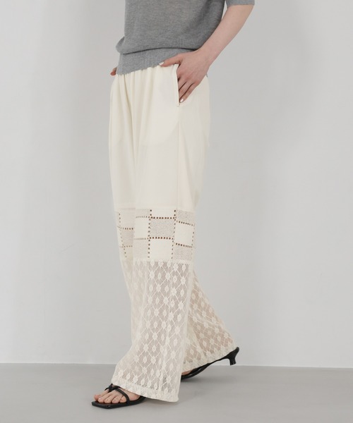 select MOCA（セレクトモカ）の「パネルレースイージーパンツ（その他パンツ・レディース・アイボリー/ブラック・FREE）」の5枚目の写真