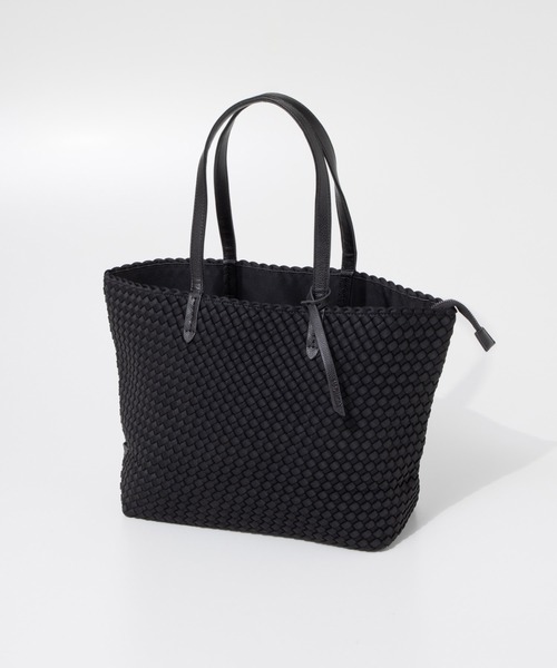 NAGHEDI(ナゲディ)の「NAGHEDI Jetsetter Small Tote ナケディ メッシュ ジェットセッター スモール トートバッグ(トートバッグ・レディース・ベージュ/クリーム/ブラック・FREE)」の6枚目の写真