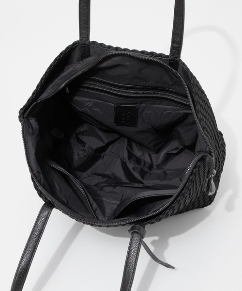 NAGHEDI(ナゲディ)の「NAGHEDI Jetsetter Small Tote ナケディ メッシュ ジェットセッター スモール トートバッグ(トートバッグ・レディース・ベージュ/クリーム/ブラック・FREE)」の13枚目の写真