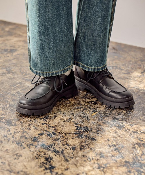 niko and...（ニコアンド）の「ボリュームソールＵチップシューズ（ドレスシューズ・メンズ・ブラック・MEDIUM/LARGE）」の3枚目の写真