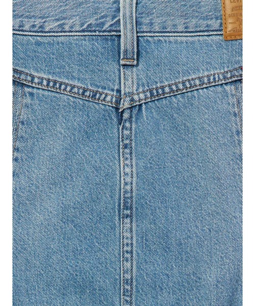 Levi's(リーバイス)の「Levi's/リーバイス テンセル ゴデットフレアスカート(デニムスカート・レディース・インディゴブルー・23inch/28inch/27inch/26inch/25inch/24inch)」の11枚目の写真