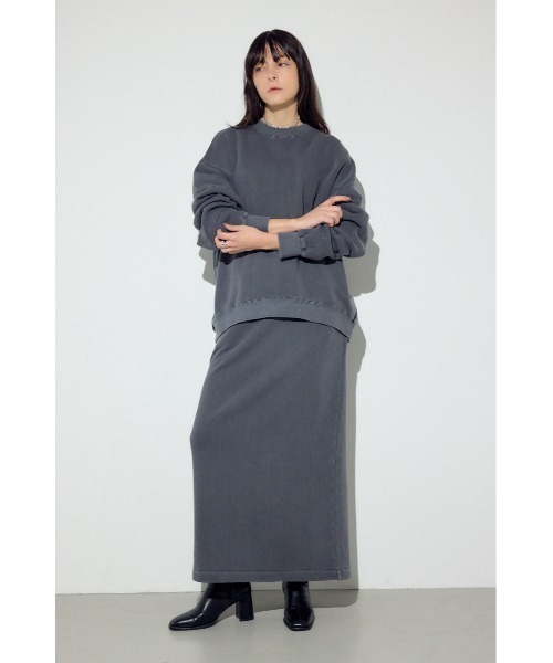 AZUL by moussy(アズールバイマウジー)の「ピグメント起毛裏毛クルーネックトップス(スウェット・レディース・ベージュ/ライトブラック・MEDIUM/SMALL)」の21枚目の写真