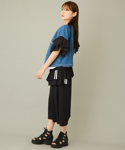 mien（ミアン）の「【mien】フリルスリーブデニムジャケット（デニムジャケット・レディース・インディゴブルー/ブラック・38）」の22枚目の写真
