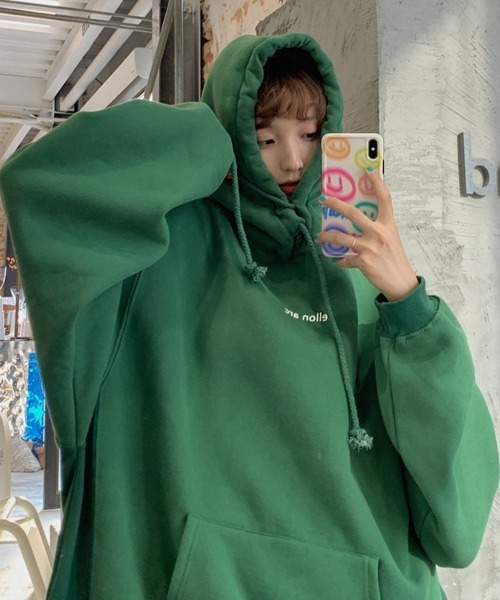 Flugge（フラッジー）の「ビッグシルエットロゴパーカー（パーカー・レディース・グリーン/ネイビー・LARGE/MEDIUM）」の6枚目の写真