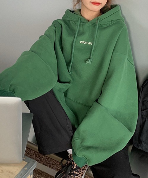 Flugge（フラッジー）の「ビッグシルエットロゴパーカー（パーカー・レディース・グリーン/ネイビー・LARGE/MEDIUM）」の8枚目の写真