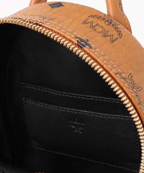 MCM（エムシーエム）の「MCM/エムシーエム/Stark Bebe Boo SideStuds Backpack（バックパック/リュック・レディース・キャメル・F）」の10枚目の写真