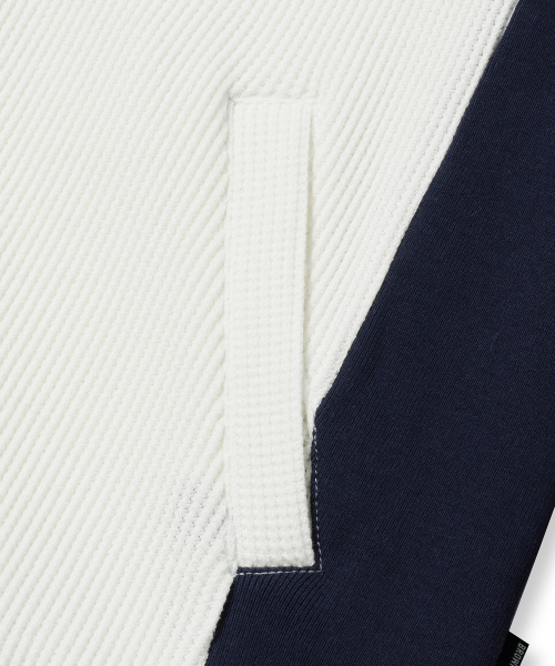 BROWNBREATH（ブラウンブレス）の「B SQUAD TRACK JACKET - OFF WHITE（ナイロンジャケット・レディース・その他・S/M/XL）」の8枚目の写真