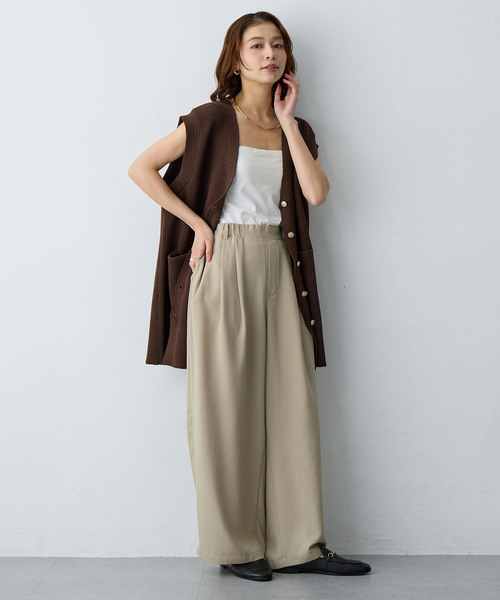 anyfee(エニフィー)の「【anyfee×HINAコラボ】サマラク多タックワイドパンツ(2026SS)(その他パンツ・レディース・ネイビー/ベージュ/チャコール/アイボリー・4L1/3L1/5L/4L/5L1/3L/LL)」の15枚目の写真