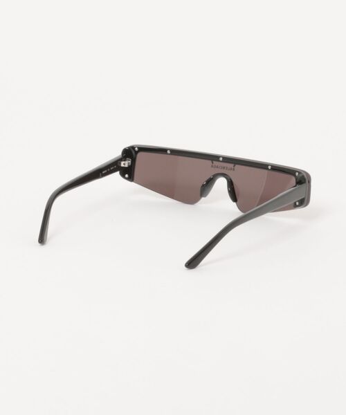 BALENCIAGA(バレンシアガ)の「【BALENCIAGA/バレンシアガ】スクエア サングラス BB0003S 001(サングラス・メンズ・ブラック・FREE)」の3枚目の写真