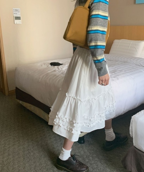 FAVORITO(ファヴォリート)の「フリルスカート(スカート・レディース・ブラック/ホワイト・F)」の12枚目の写真