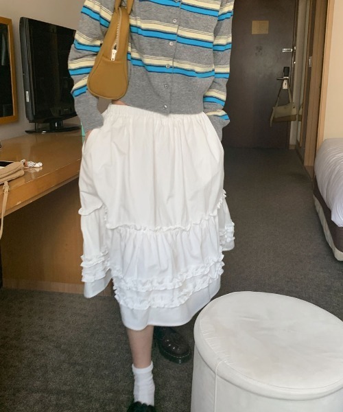 FAVORITO(ファヴォリート)の「フリルスカート(スカート・レディース・ブラック/ホワイト・F)」の6枚目の写真