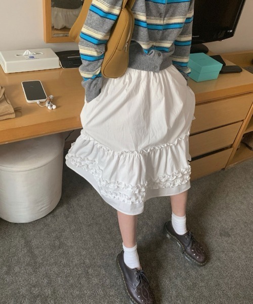 FAVORITO(ファヴォリート)の「フリルスカート(スカート・レディース・ブラック/ホワイト・F)」の9枚目の写真