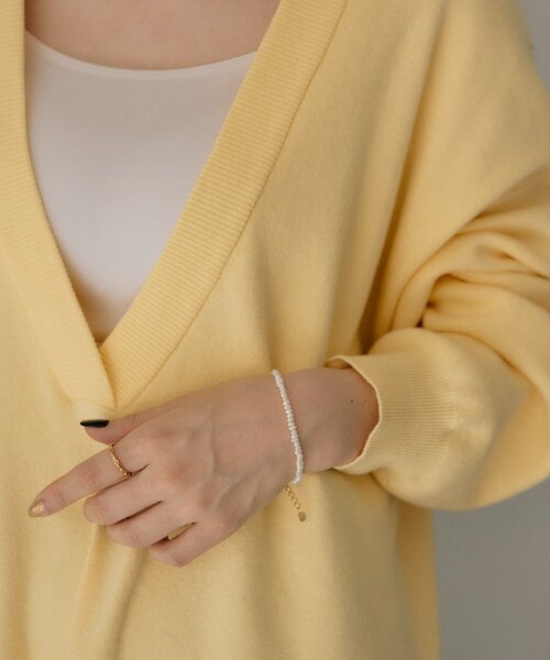 ear PAPILLONNER（イアパピヨネ）の「ミニ淡水パールブレスレット（ブレスレット・レディース・ホワイト・FREE）」の6枚目の写真