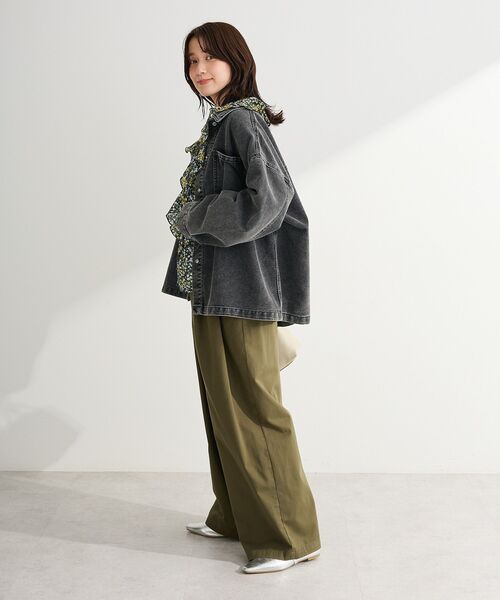 Green　Parks（グリーンパークス）の「デニムシャツブルゾン（デニムジャケット・レディース・ブラック/ライトインディゴブルー・FREE）」の5枚目の写真