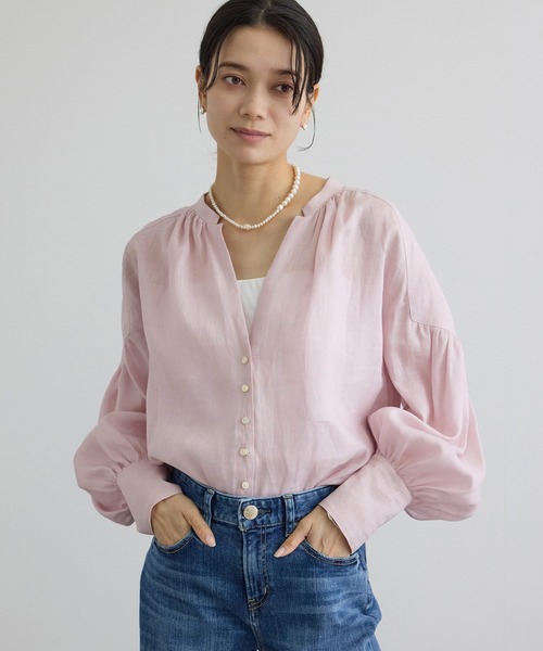 SALON adam et rope'（サロン アダム エ ロペ）の「GENTLE LINEN クロップドギャザーブラウス（シャツ/ブラウス・レディース・ホワイト/ブラック/ピンク/グレー・FREE）」の4枚目の写真