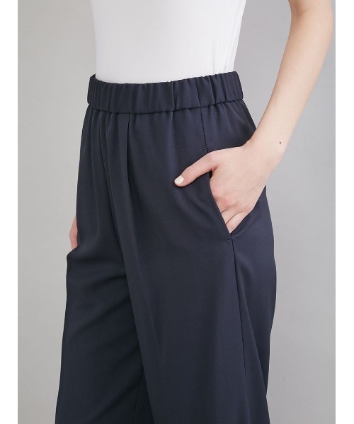 Mila Owen(ミラオーウェン)の「ペプラムブラウス×ワンタックパンツ SETUP(ワンピース・レディース・ネイビー/ライトブルー/アイボリー・1/0)」の19枚目の写真