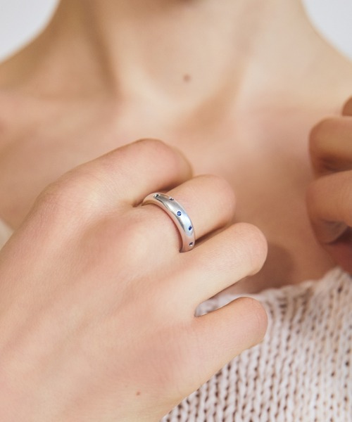 TEN.(テン)の「【新作】SILVER925 ポルカリング (シンセティックサファイア)(リング・レディース・シルバー・#9/#11/#13/#15/#7)」の3枚目の写真